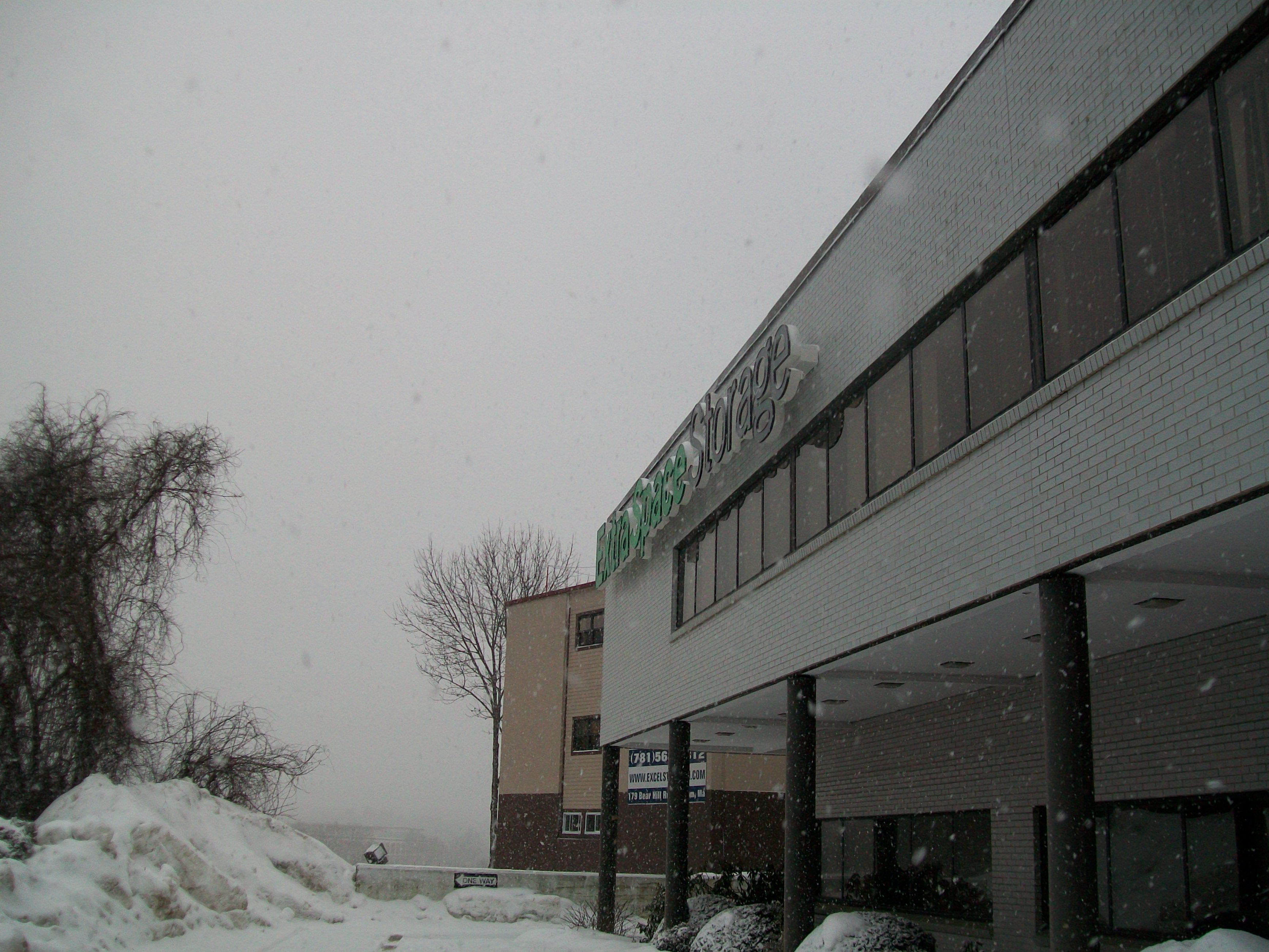 ExtraSpaceStorageWalthamMA2.3.09016.jpg