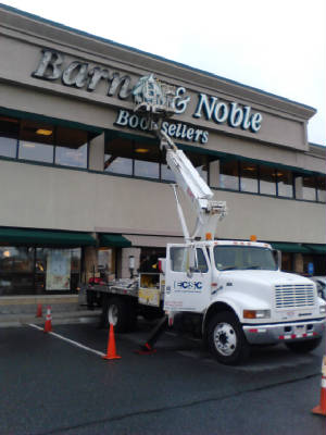 Service/PHOTO3.JPG